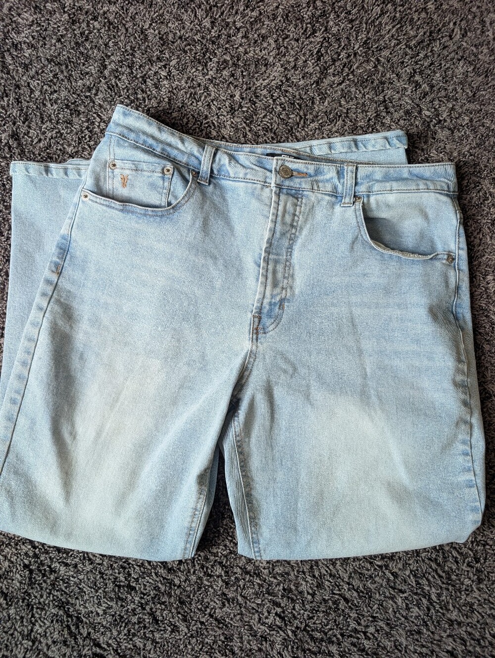 Frye Light Blue Relaxed Women’s Jeans